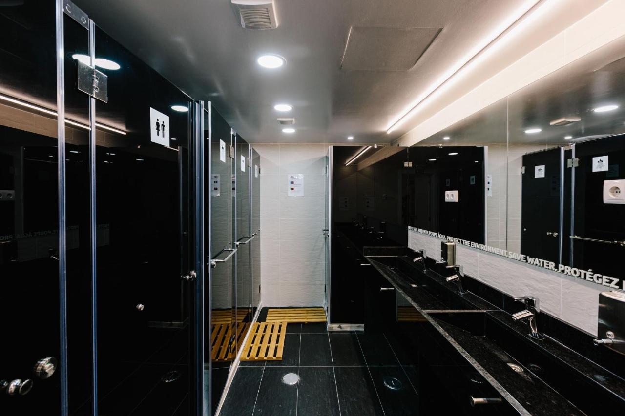 Lisbon South Hostel アルマダ エクステリア 写真